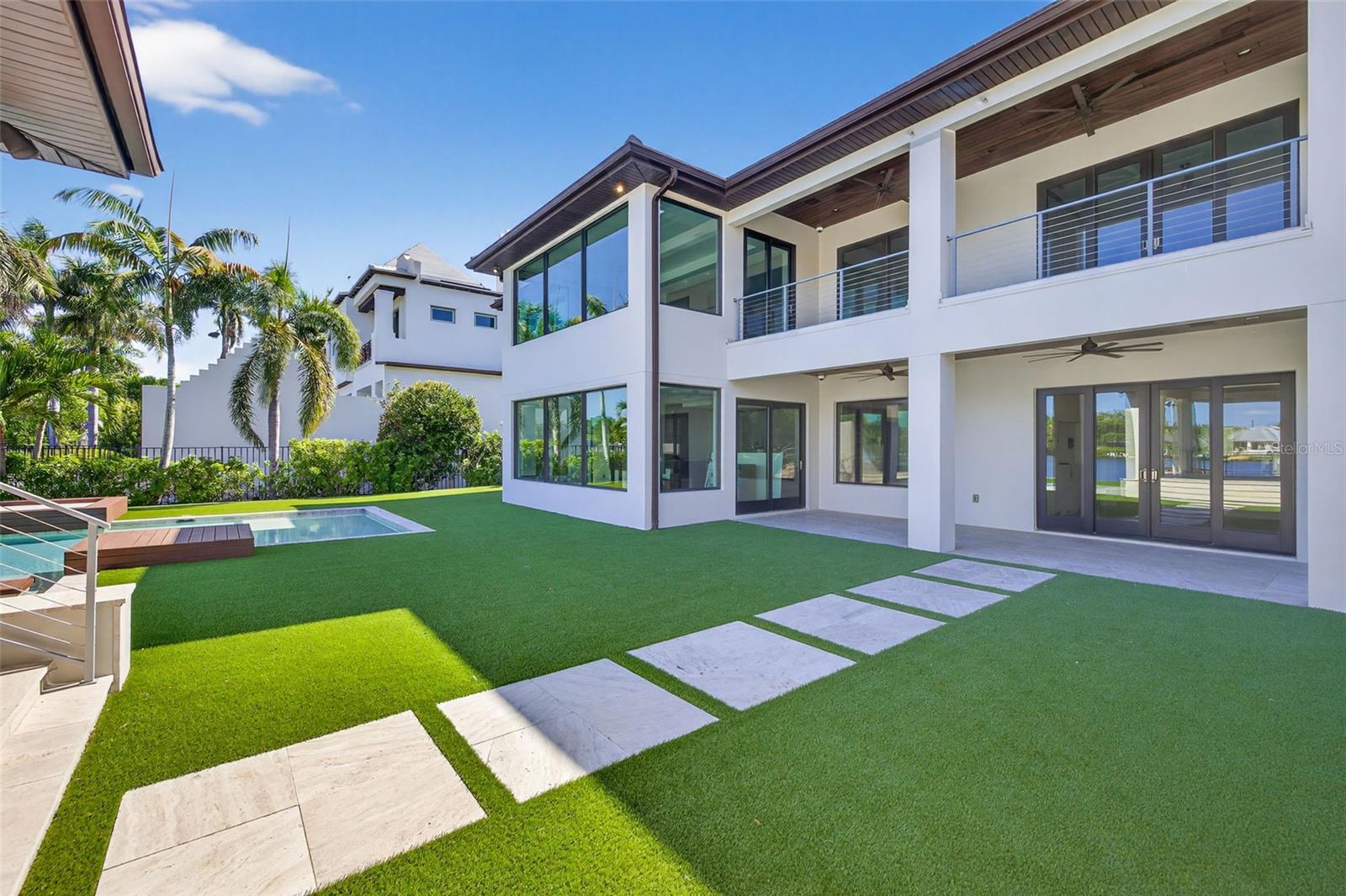 Image 13 of 56 For 460 Coffee Pot Riviera Ne