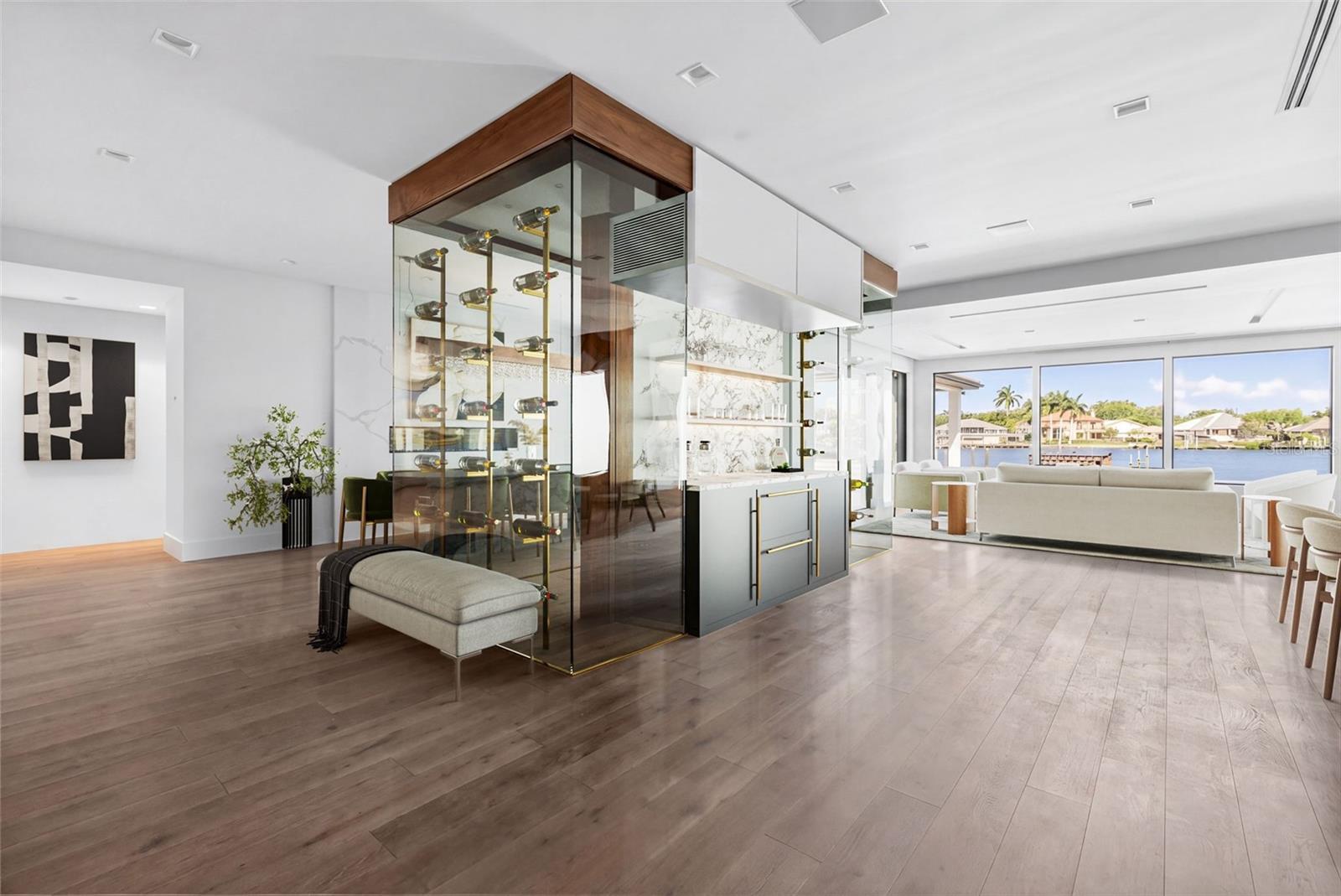 Image 17 of 56 For 460 Coffee Pot Riviera Ne