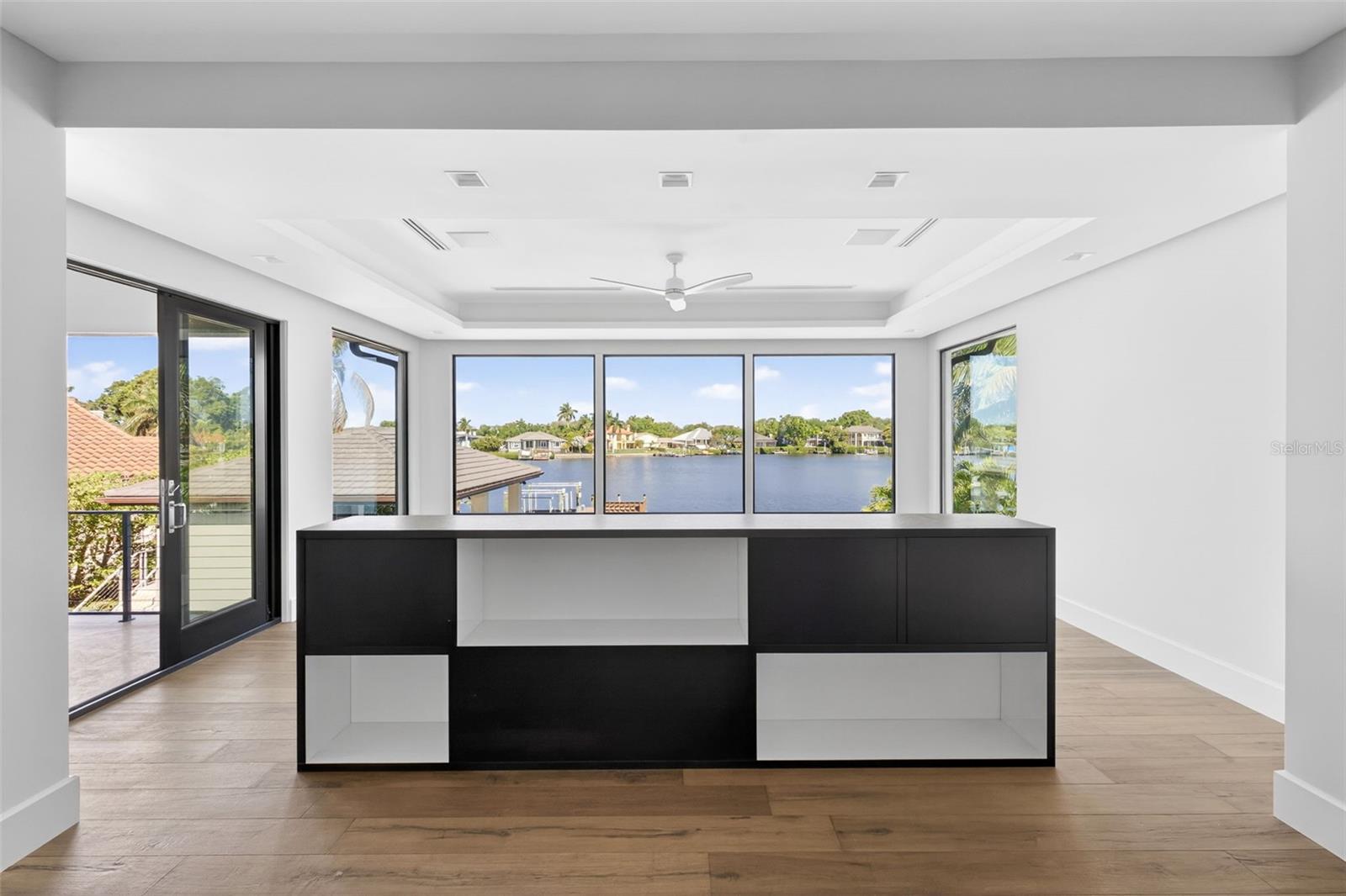 Image 19 of 56 For 460 Coffee Pot Riviera Ne