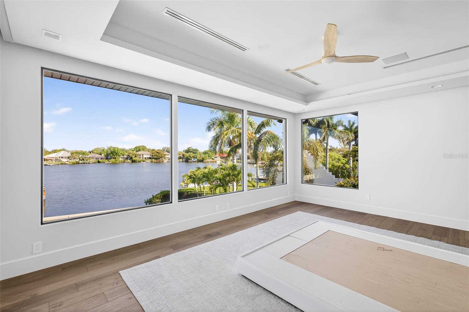 Image 22 of 56 For 460 Coffee Pot Riviera Ne