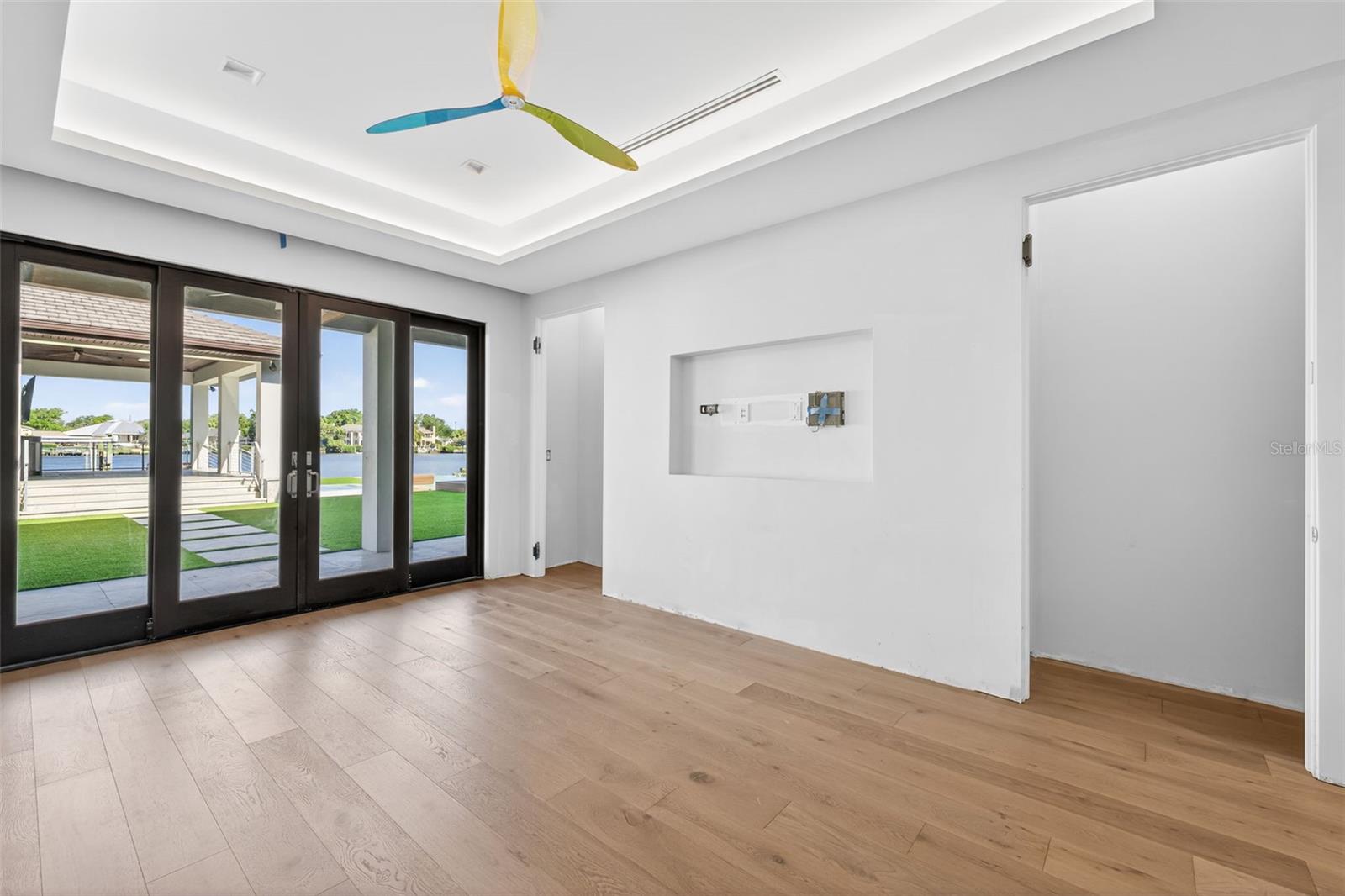 Image 31 of 56 For 460 Coffee Pot Riviera Ne