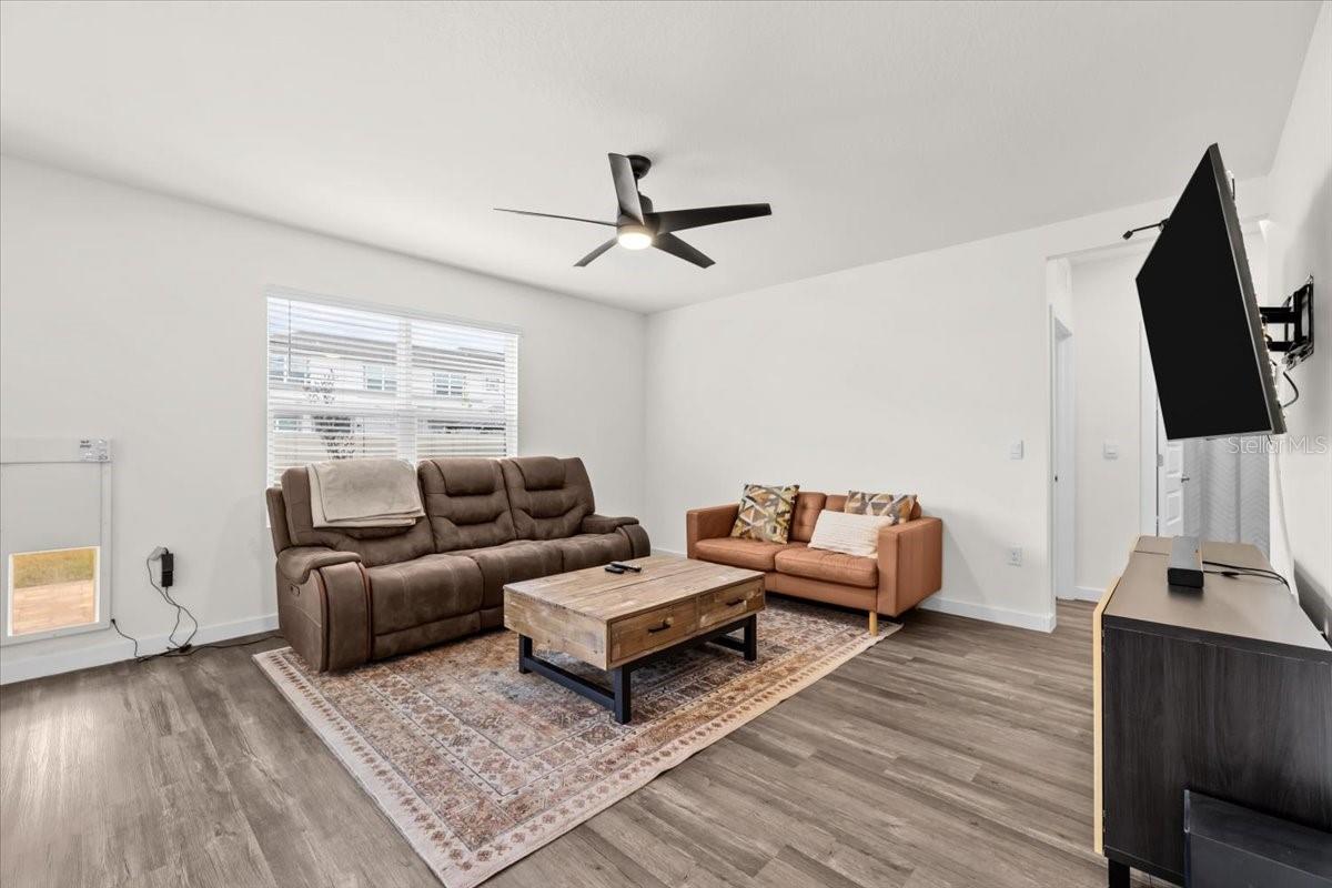 Image 12 of 44 For 31891 Oyster Trellis Lane