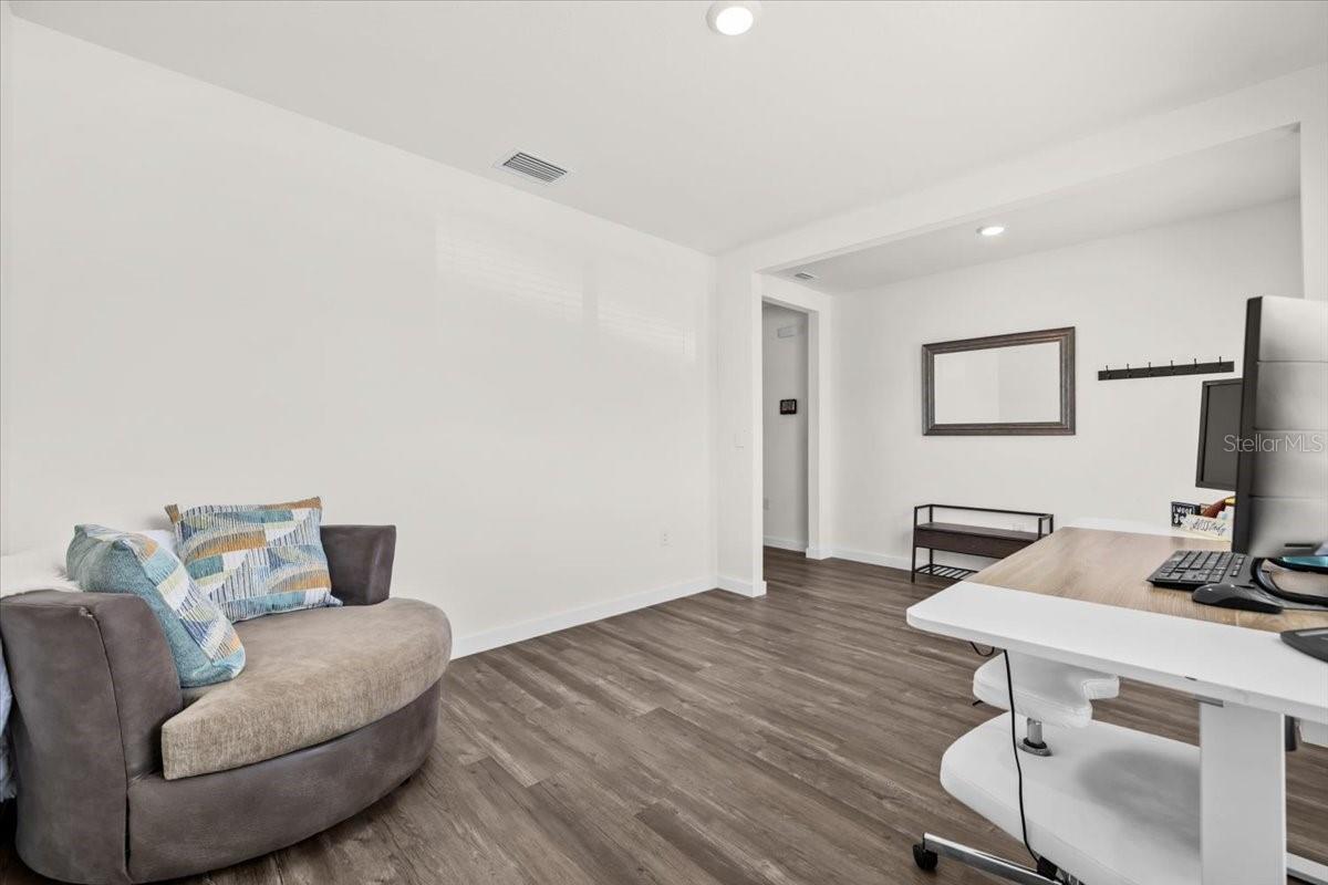 Image 7 of 44 For 31891 Oyster Trellis Lane