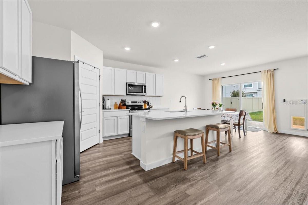 Image 8 of 44 For 31891 Oyster Trellis Lane