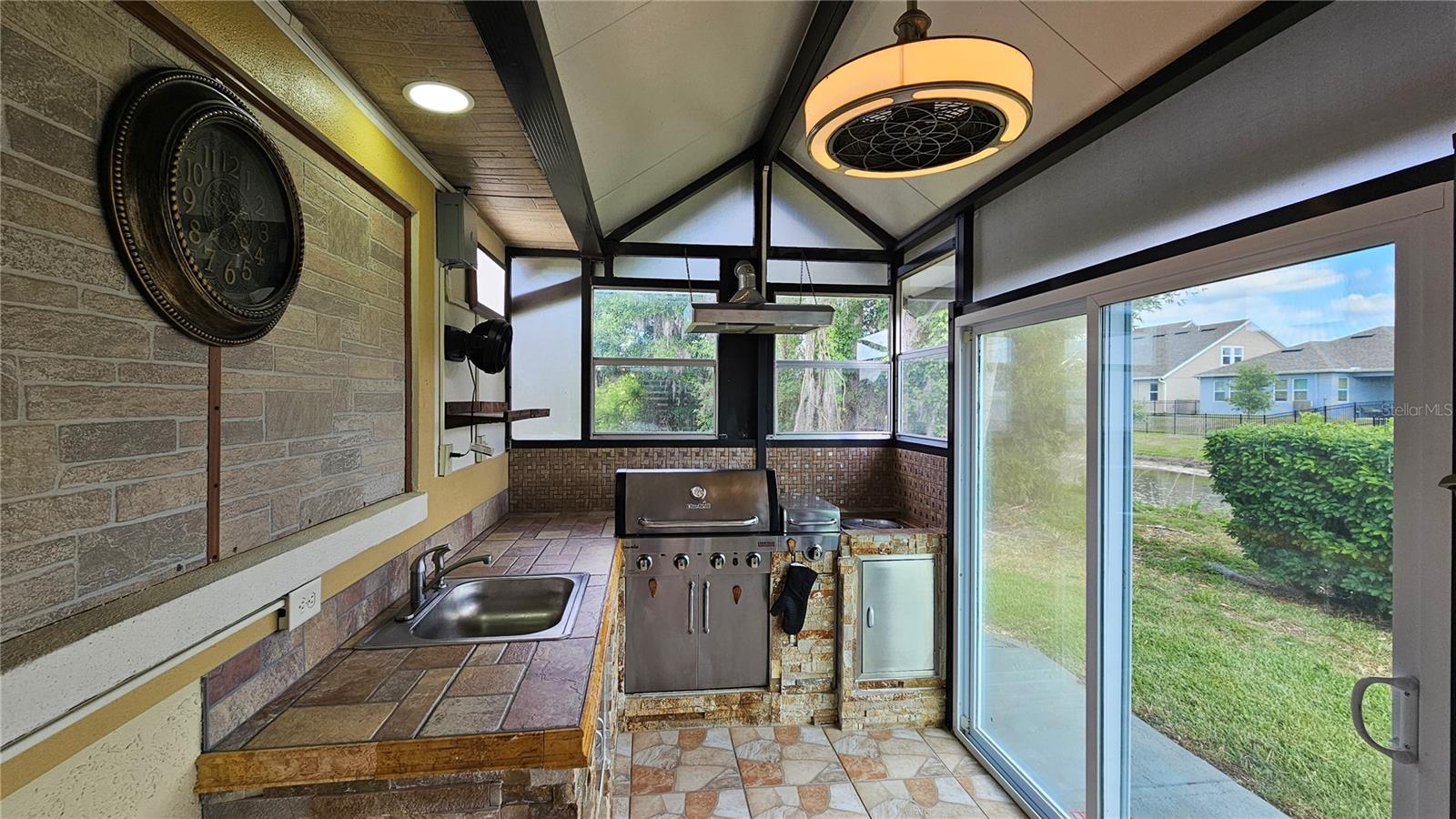 Image 36 of 55 For 6053 Gentle Ben Circle