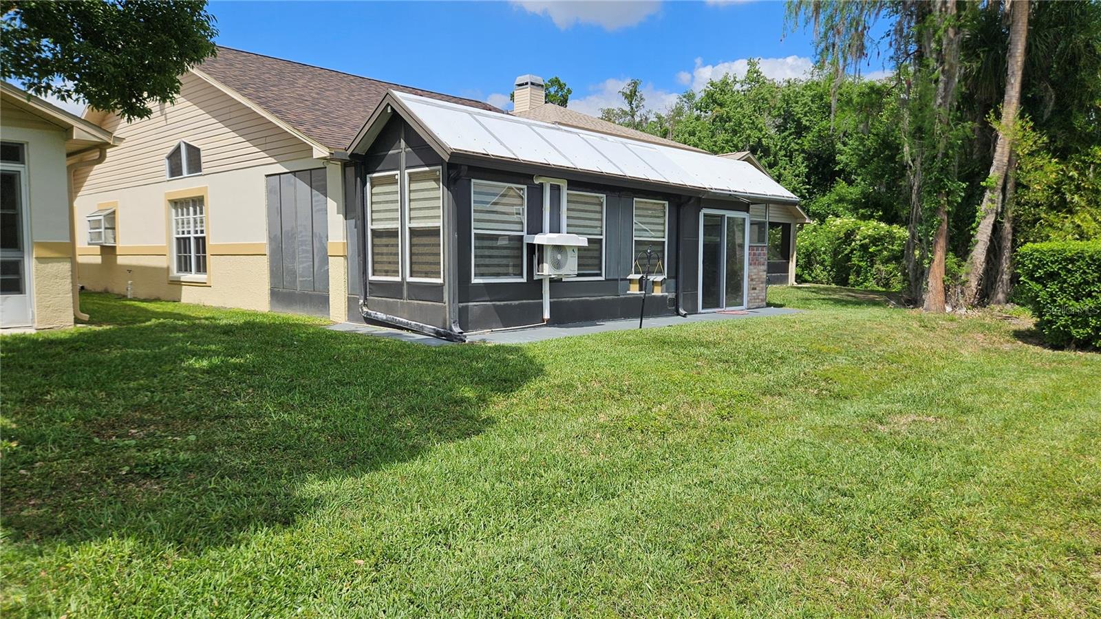 Image 47 of 55 For 6053 Gentle Ben Circle