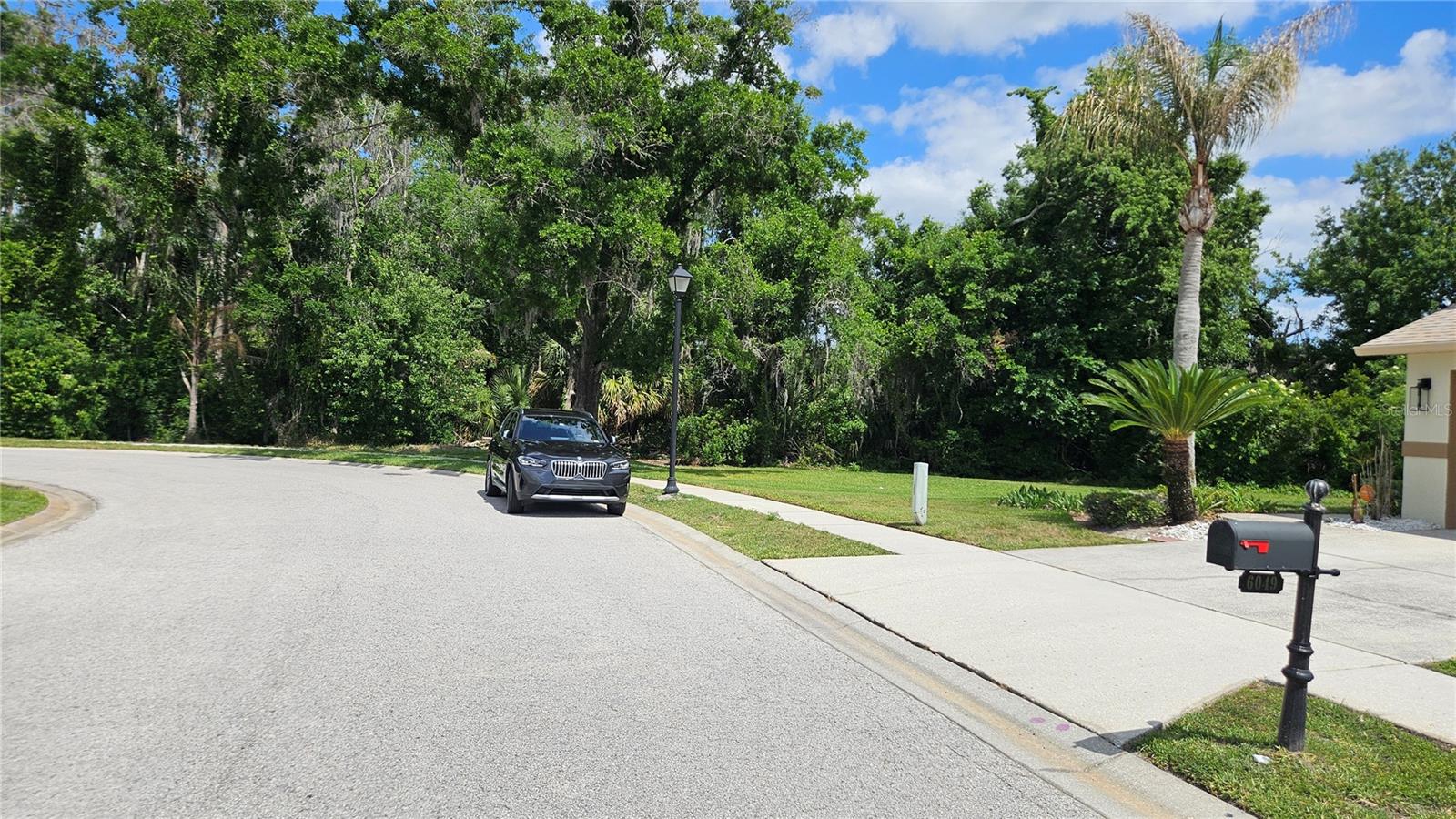 Image 49 of 55 For 6053 Gentle Ben Circle