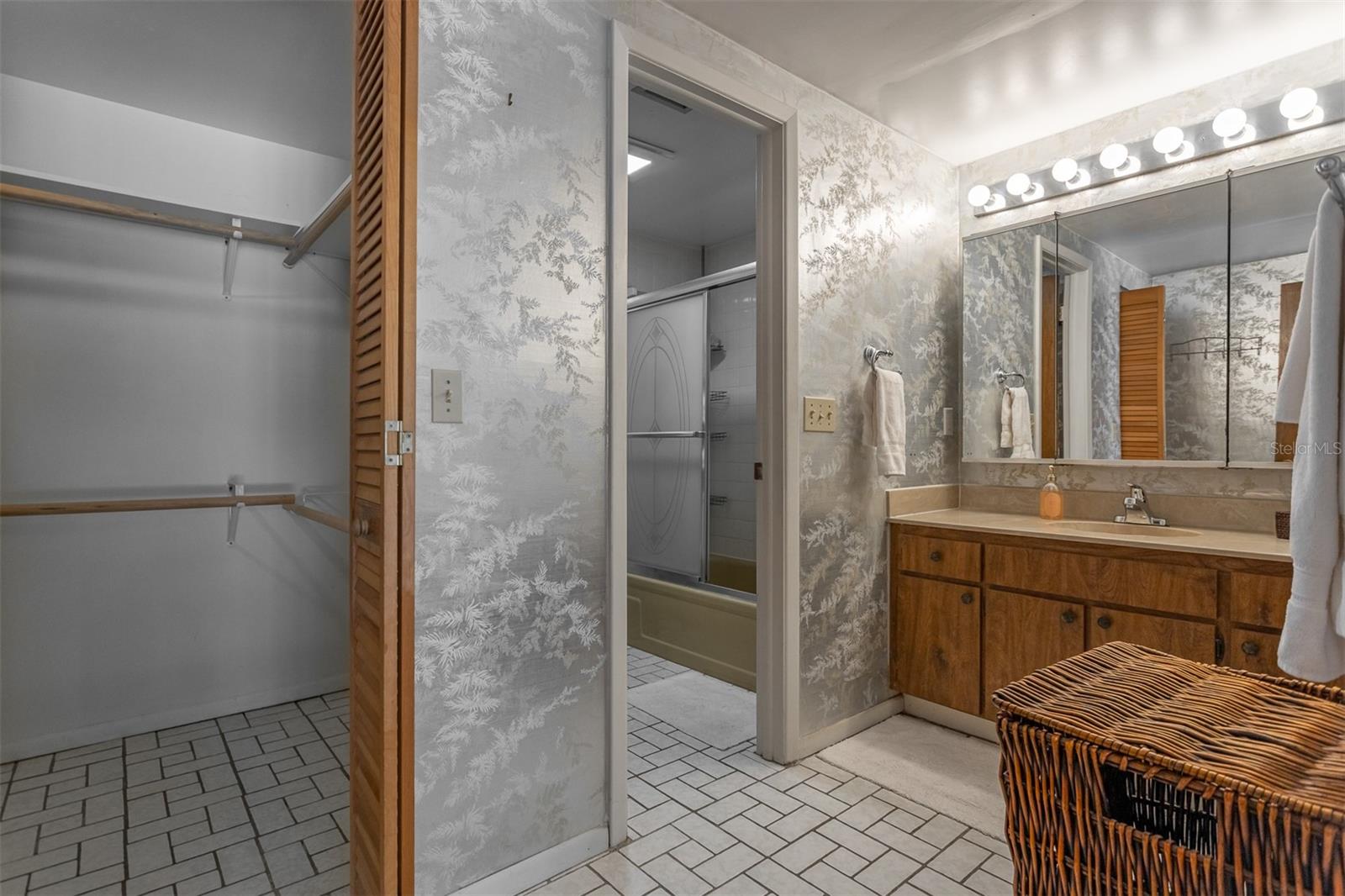 Image 20 of 58 For 12814 Twin Branch Acres Road