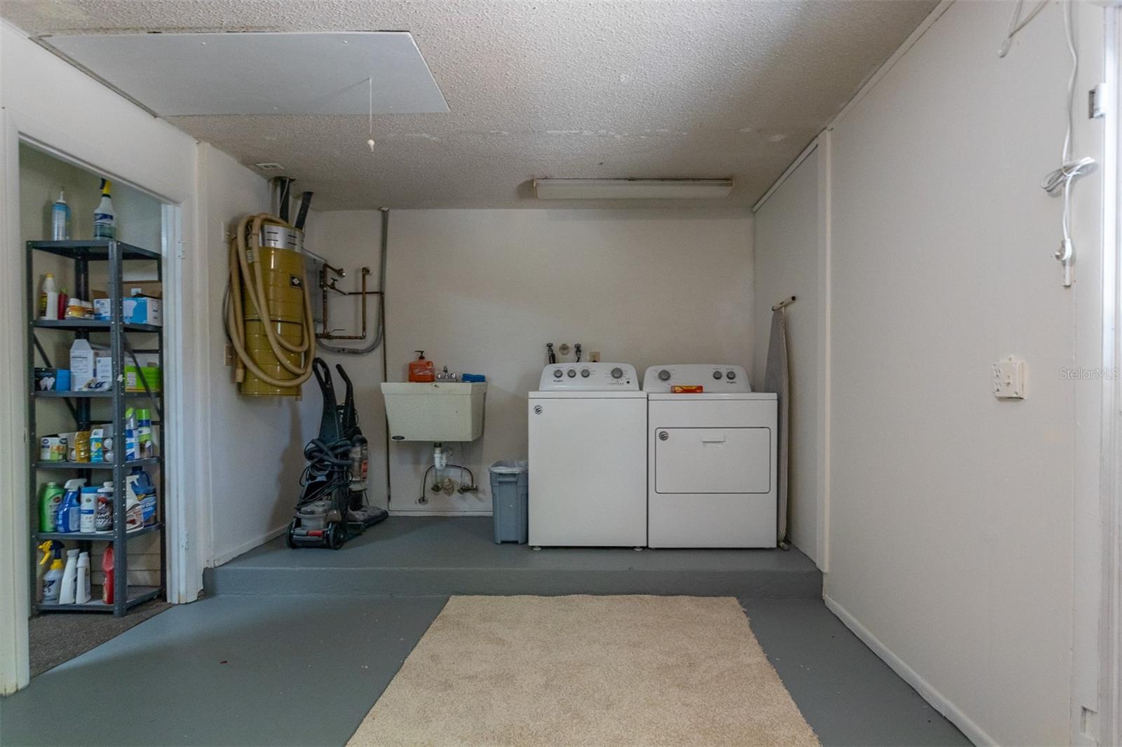 Image 36 of 58 For 12814 Twin Branch Acres Road