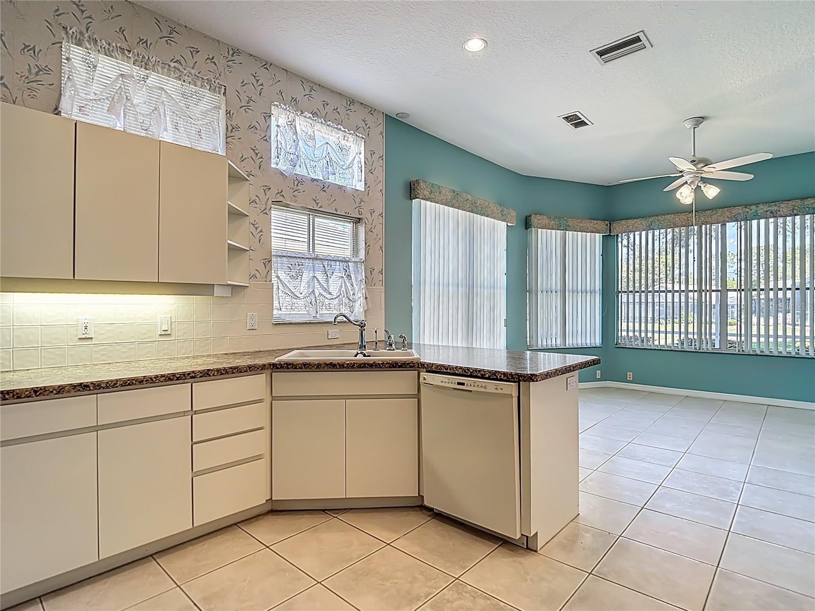 Image 25 of 68 For 9289 Penelope Drive