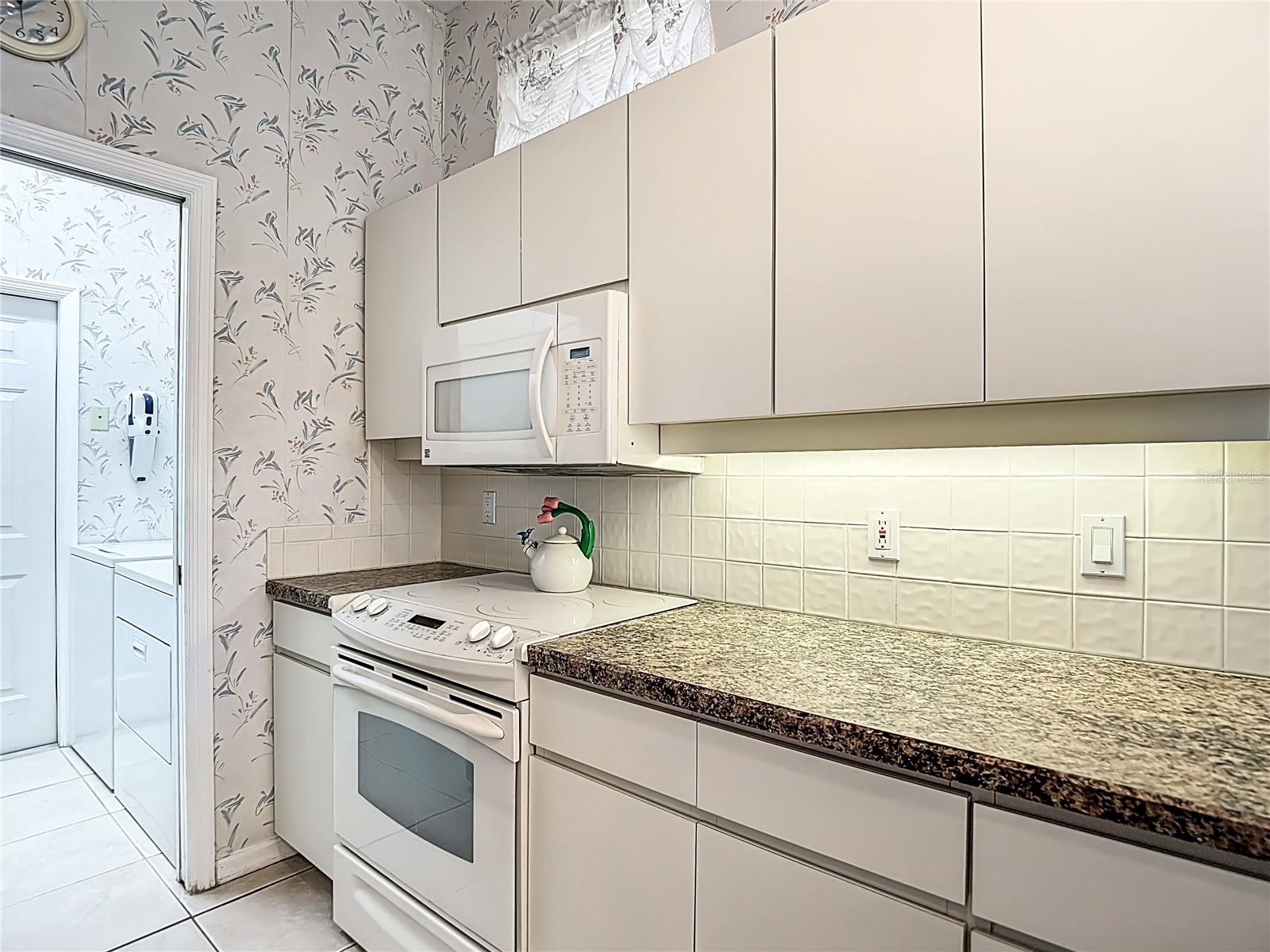 Image 28 of 68 For 9289 Penelope Drive