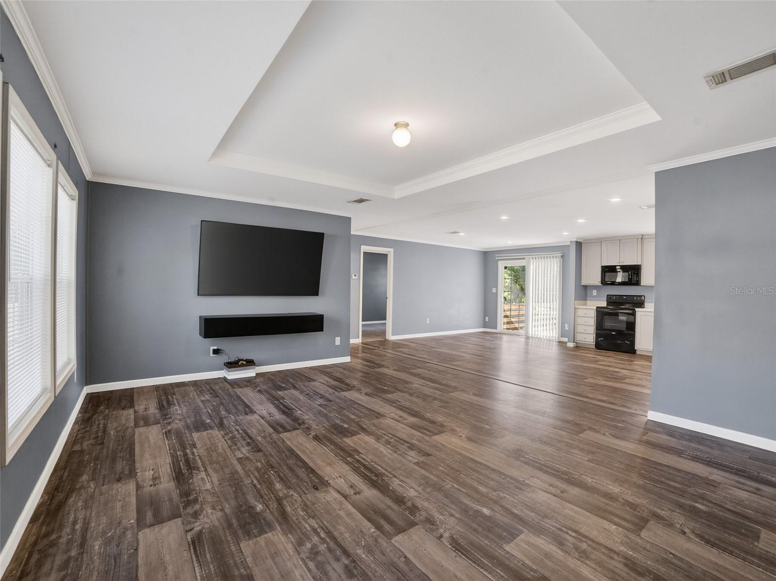 Image 6 of 47 For 34938 Punch Road