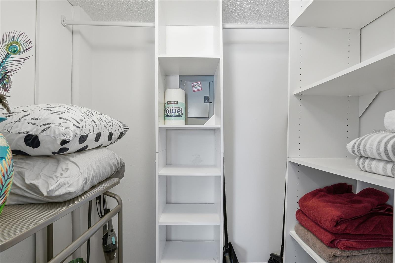 Image 38 of 52 For 952 Virginia Street 202