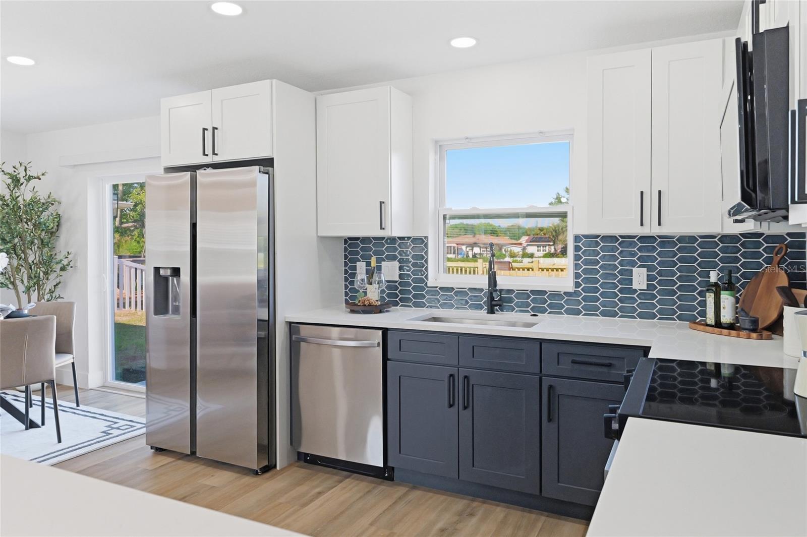 Image 10 of 37 For 1423 Chesterfield Drive