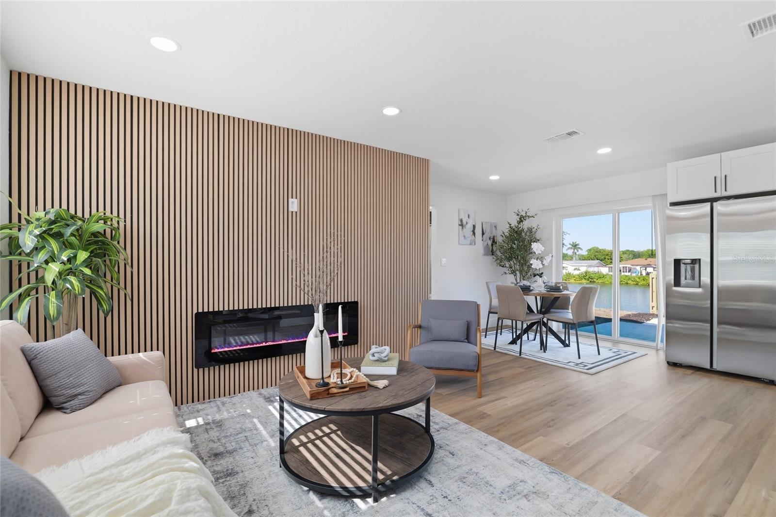 Image 13 of 37 For 1423 Chesterfield Drive