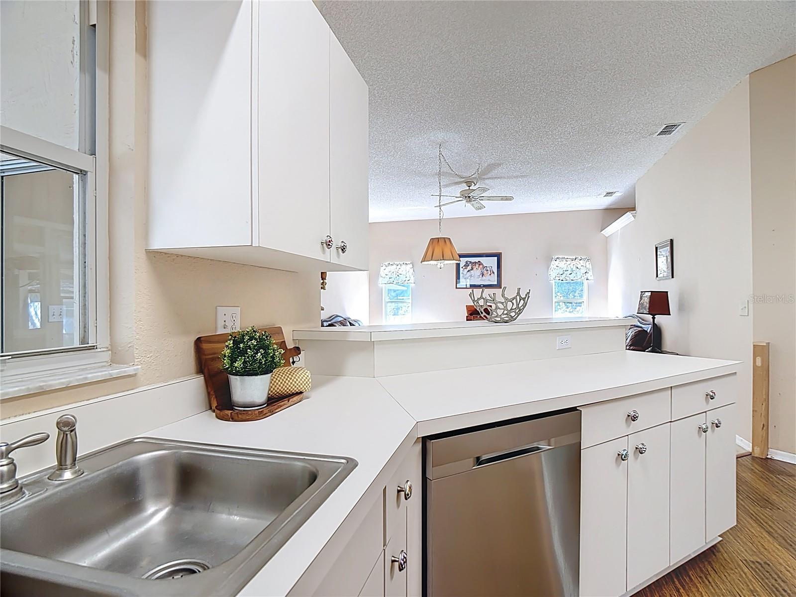 Image 12 of 57 For 1033 Morning Star Drive