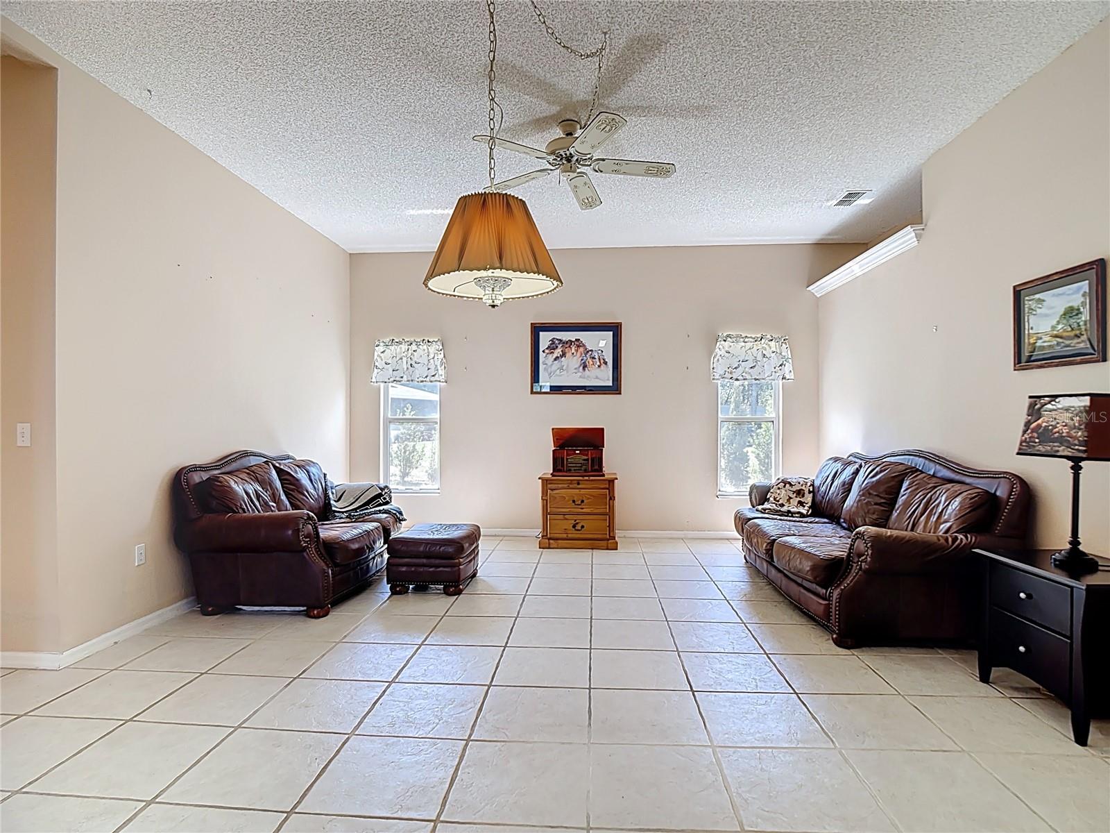 Image 17 of 57 For 1033 Morning Star Drive