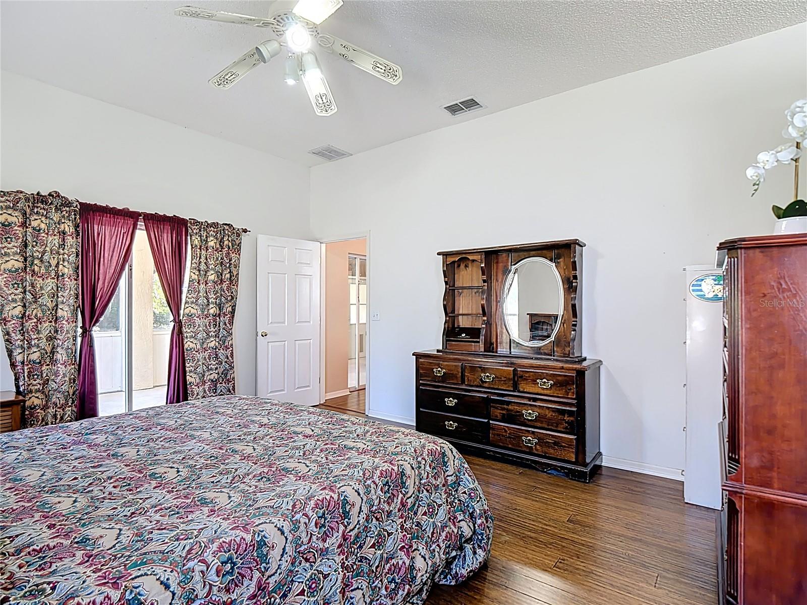 Image 21 of 57 For 1033 Morning Star Drive