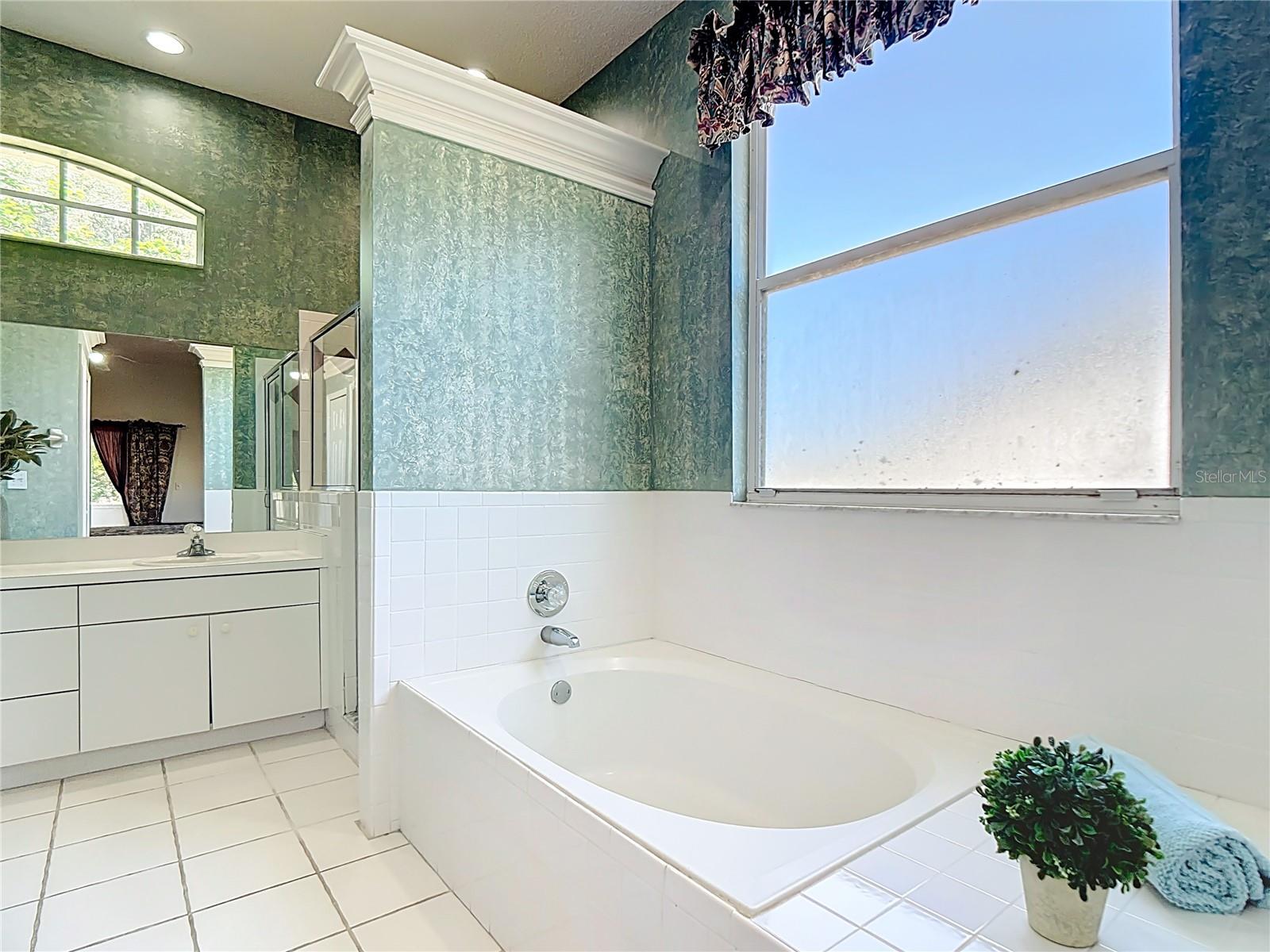 Image 25 of 57 For 1033 Morning Star Drive