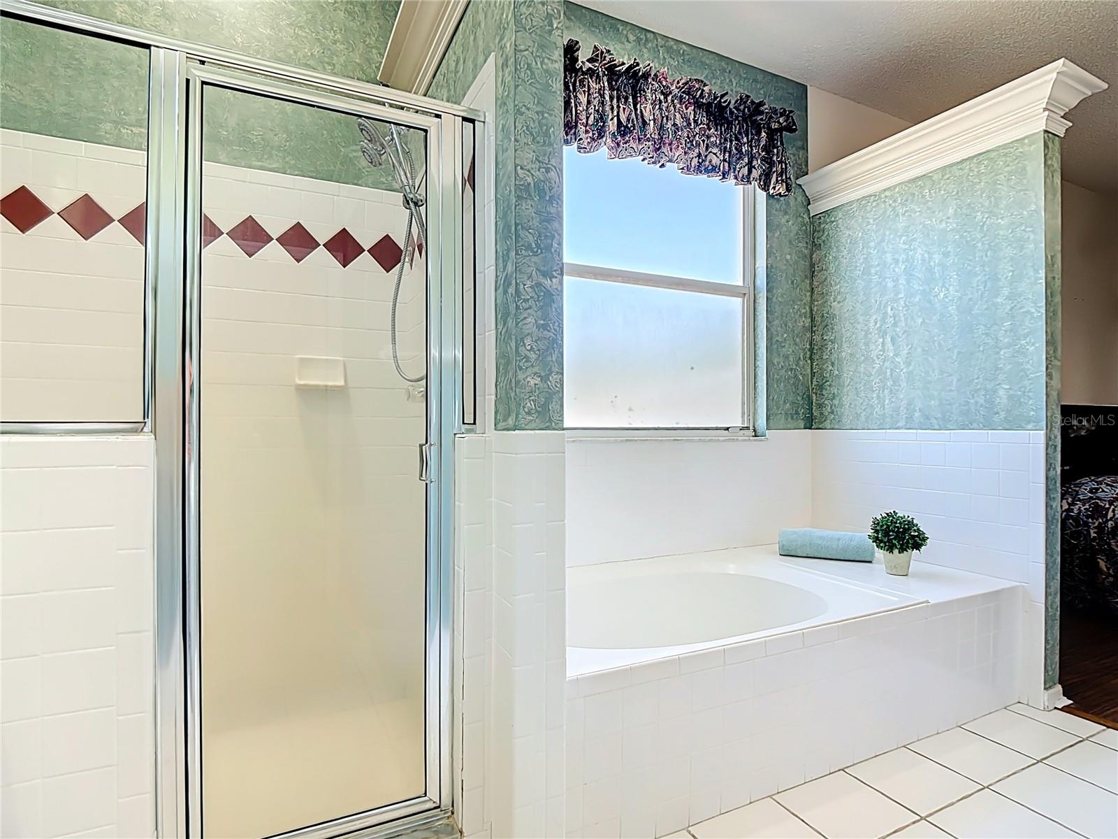 Image 26 of 57 For 1033 Morning Star Drive