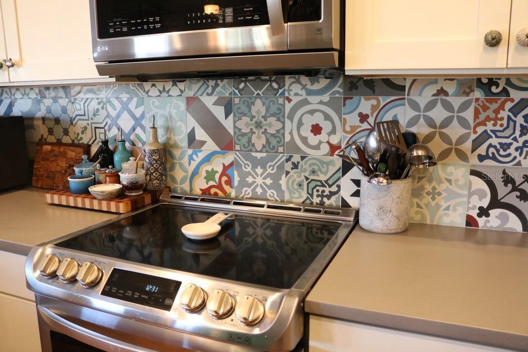 Image 10 of 73 For 19150 Livingston Avenue