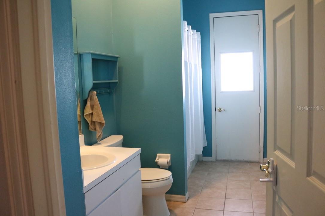 Image 16 of 73 For 19150 Livingston Avenue