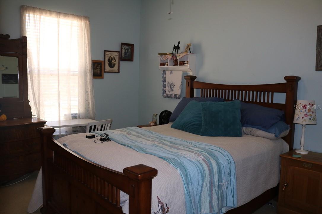 Image 24 of 73 For 19150 Livingston Avenue