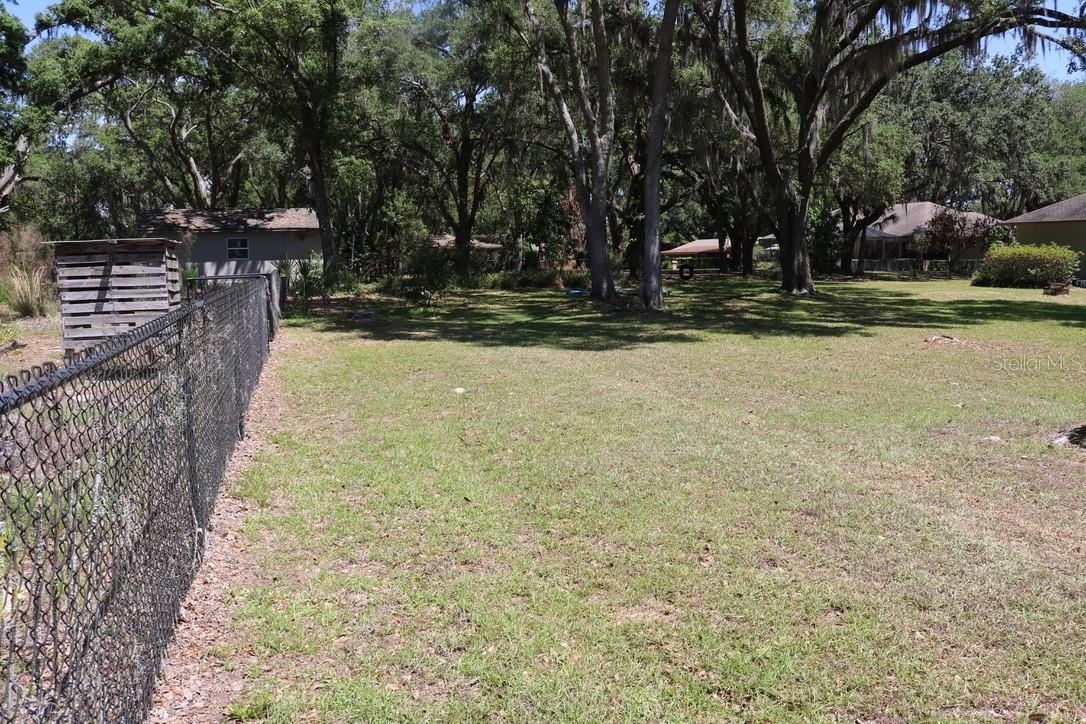 Image 37 of 73 For 19150 Livingston Avenue