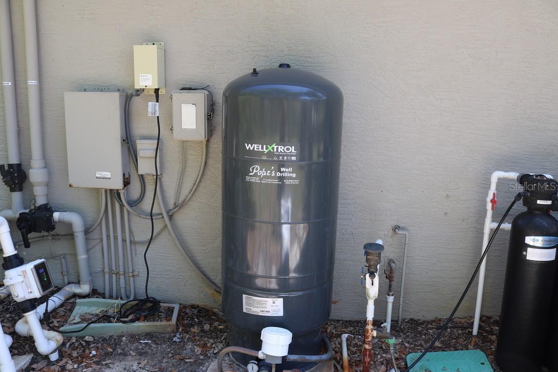 Image 55 of 73 For 19150 Livingston Avenue