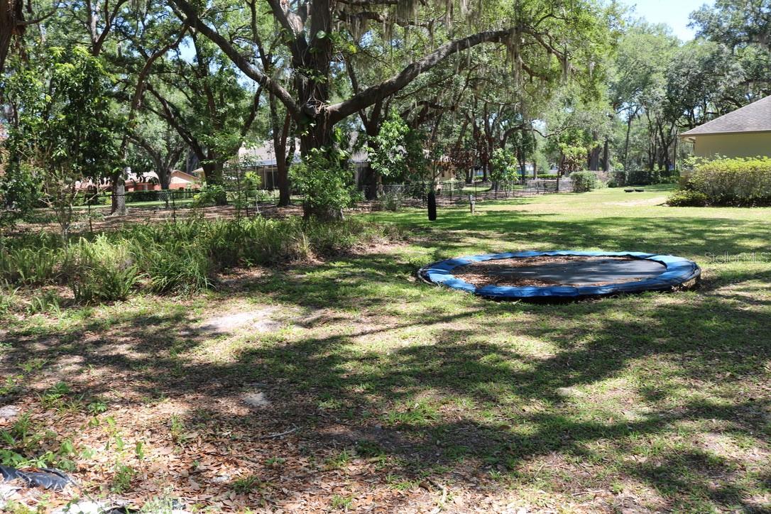 Image 64 of 73 For 19150 Livingston Avenue