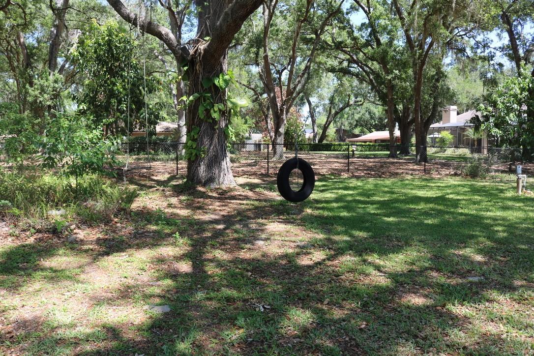 Image 66 of 73 For 19150 Livingston Avenue