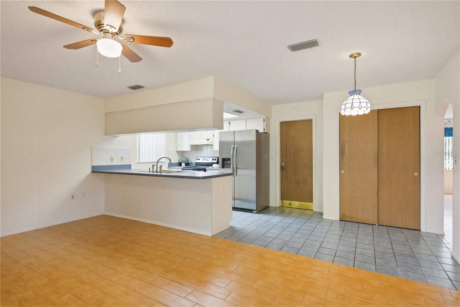 Image 19 of 39 For 7832 Mcpherson Drive