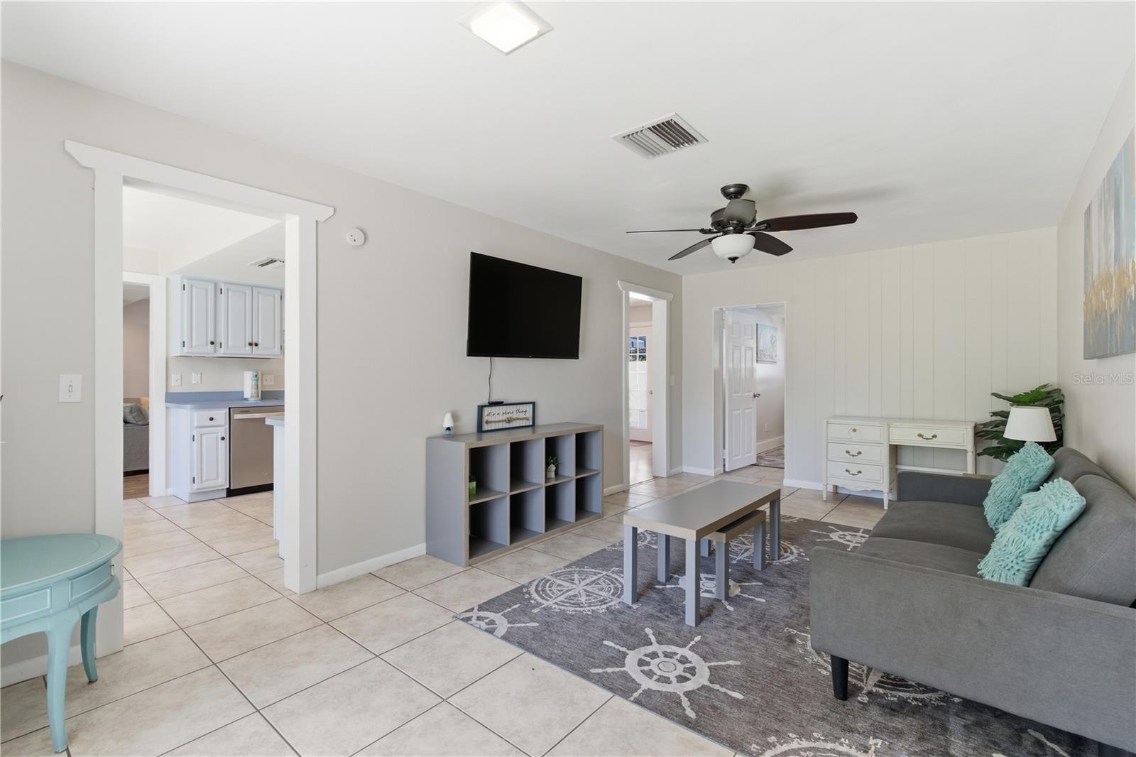 Image 17 of 58 For 1730 Winfield Road N