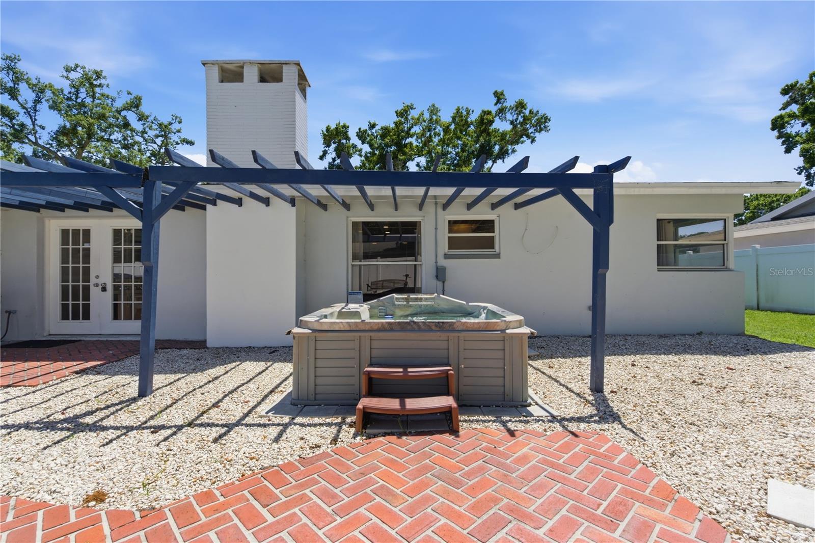 Image 38 of 58 For 1730 Winfield Road N