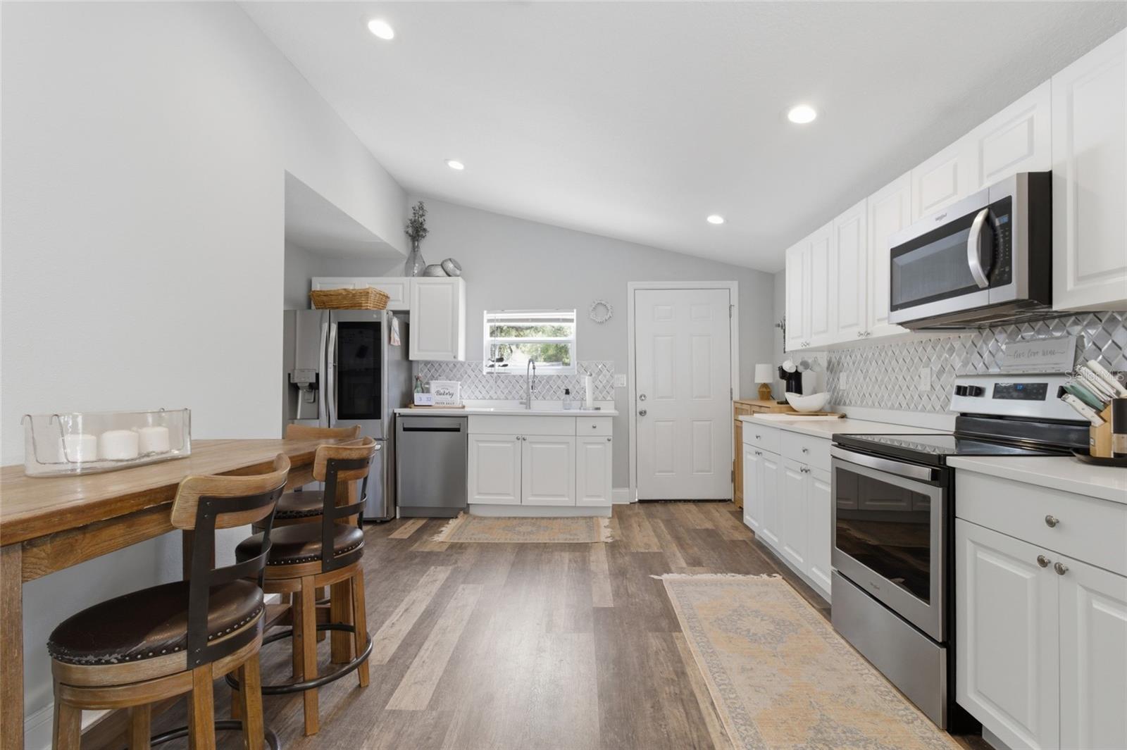 Image 10 of 33 For 1613 Chelsea Street