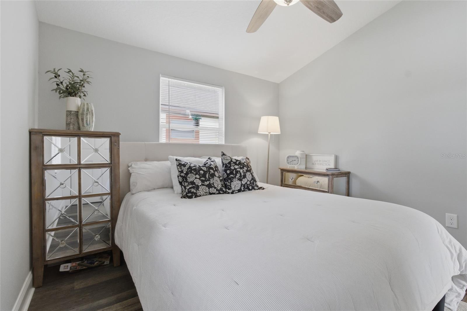 Image 17 of 33 For 1613 Chelsea Street