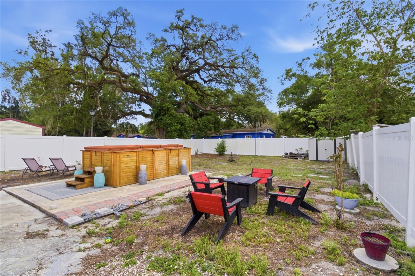 Image 25 of 33 For 1613 Chelsea Street