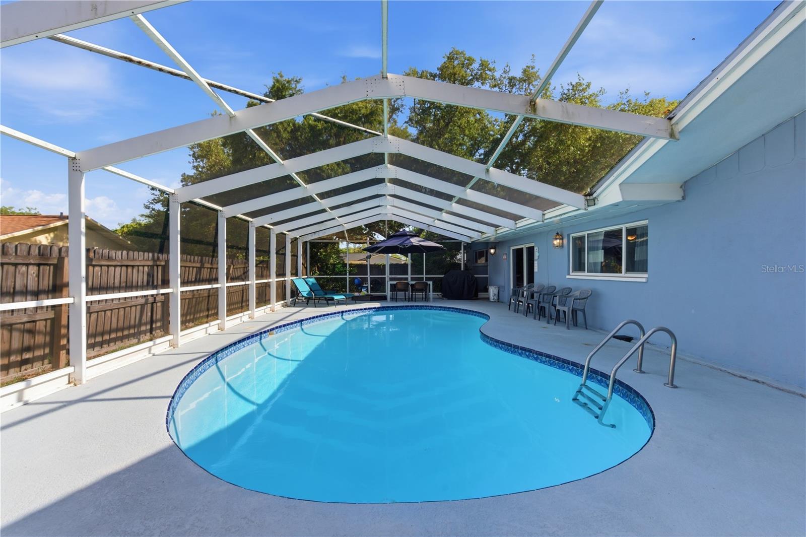 Image 3 of 75 For 1 Maplewood Avenue