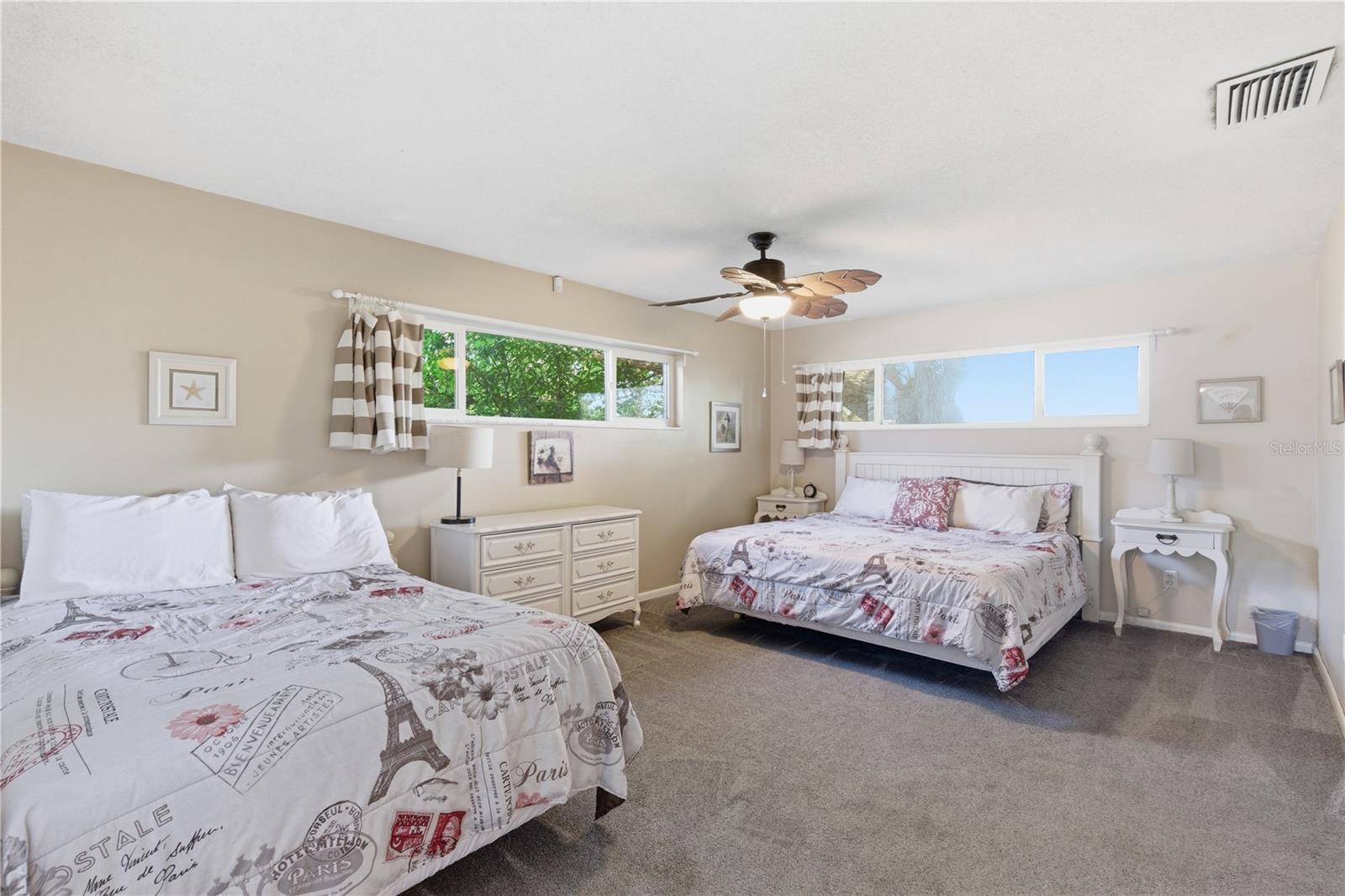 Image 48 of 75 For 1 Maplewood Avenue