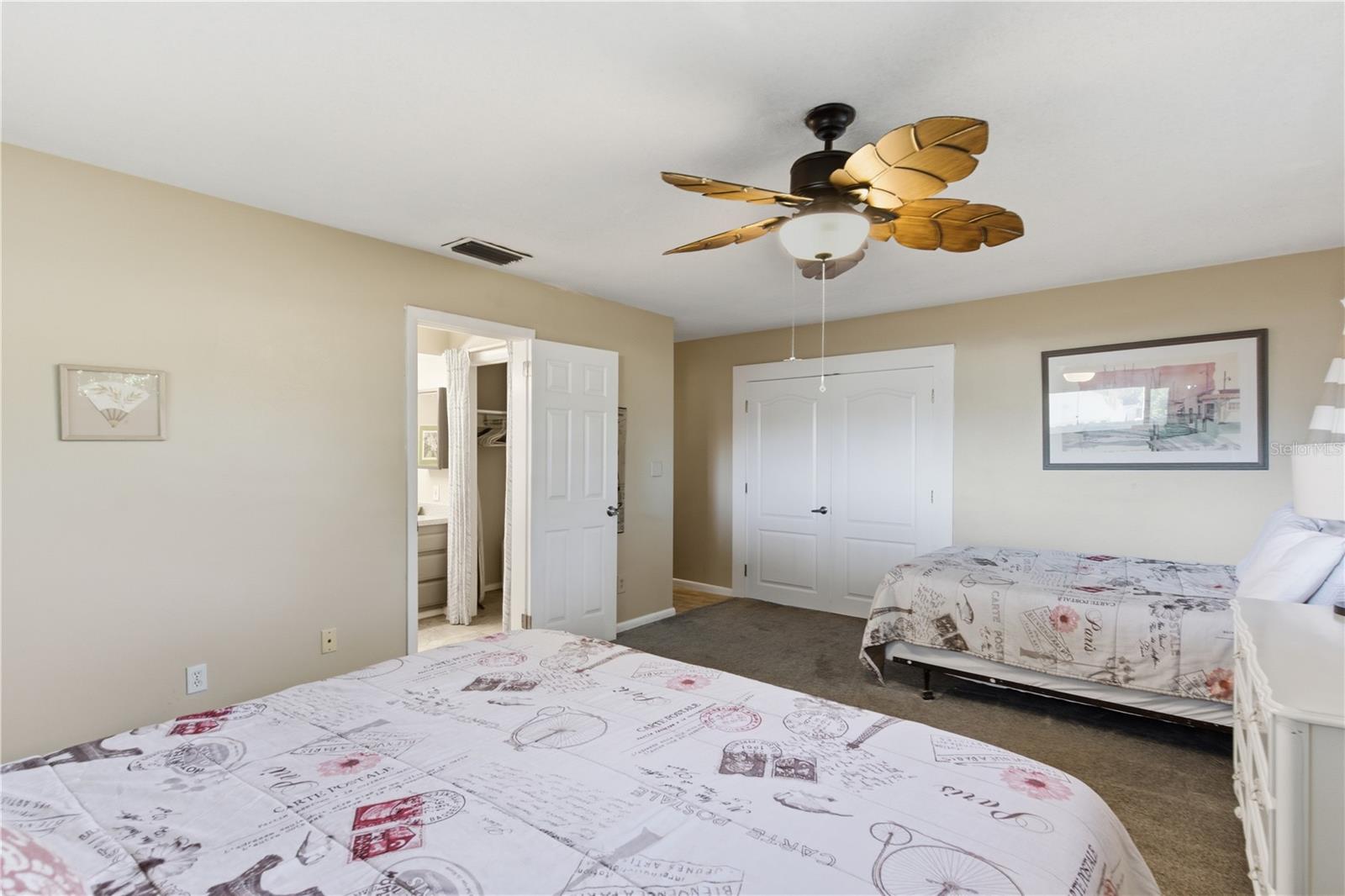 Image 49 of 75 For 1 Maplewood Avenue