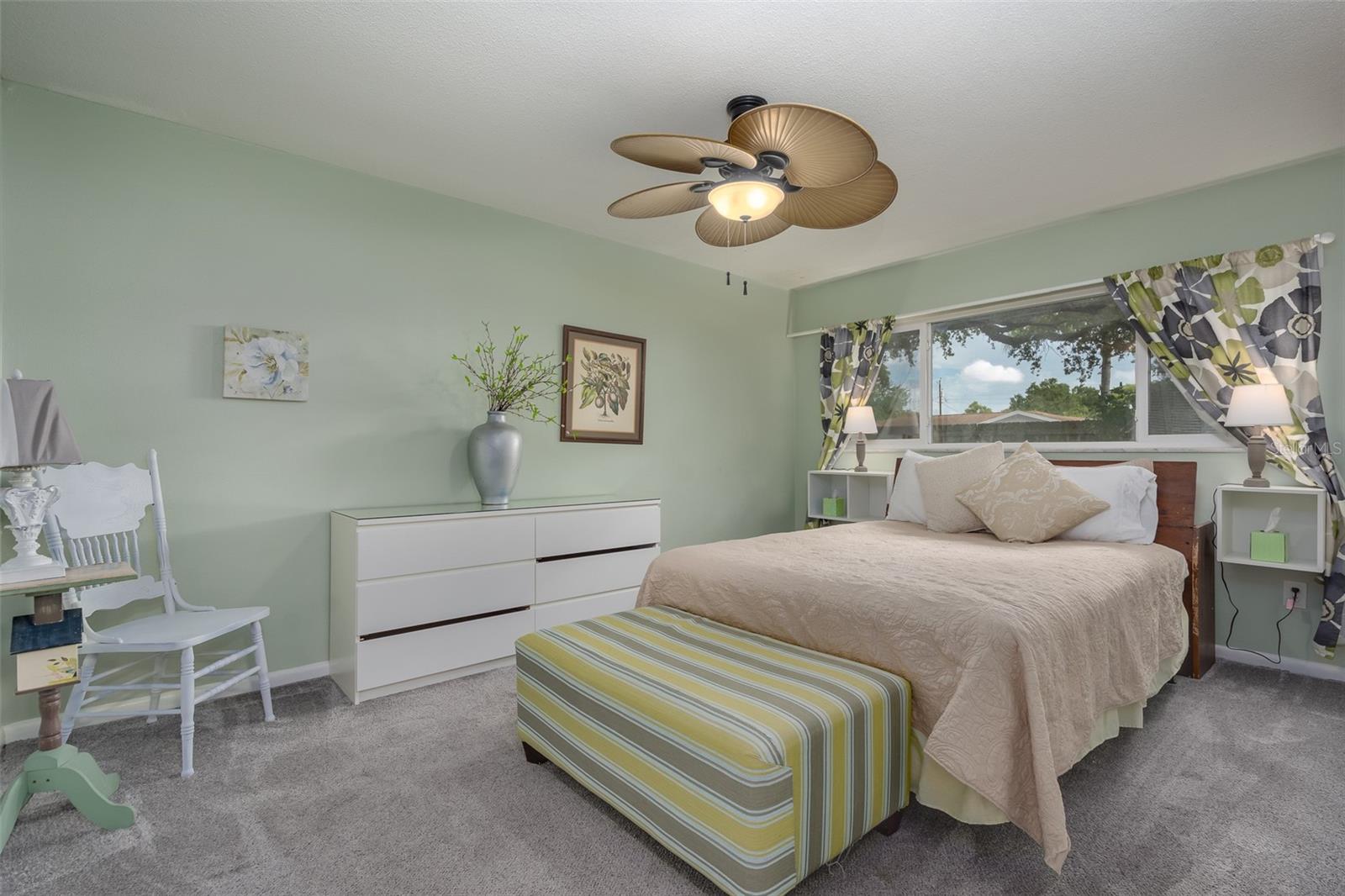 Image 54 of 75 For 1 Maplewood Avenue