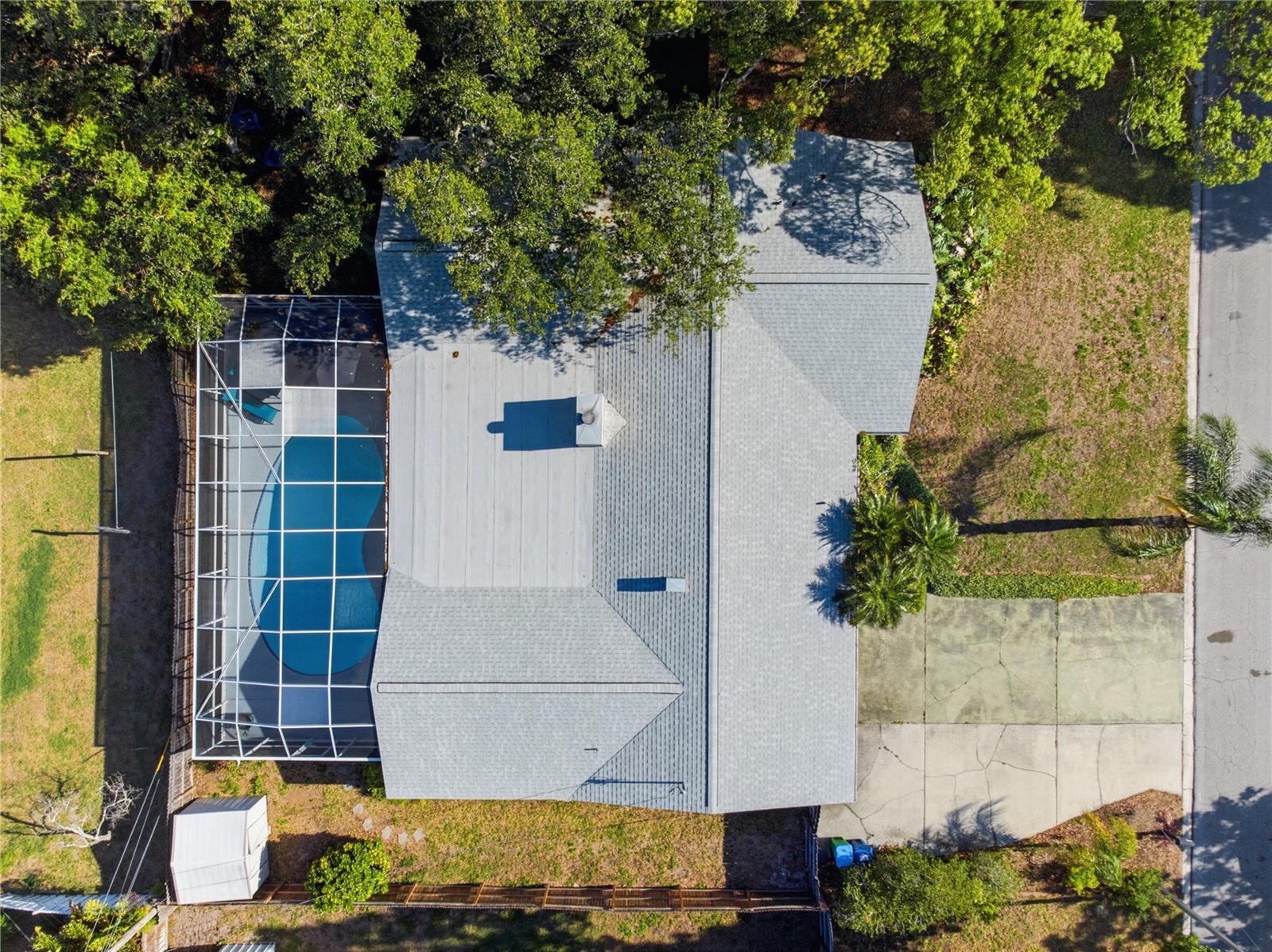 Image 61 of 75 For 1 Maplewood Avenue