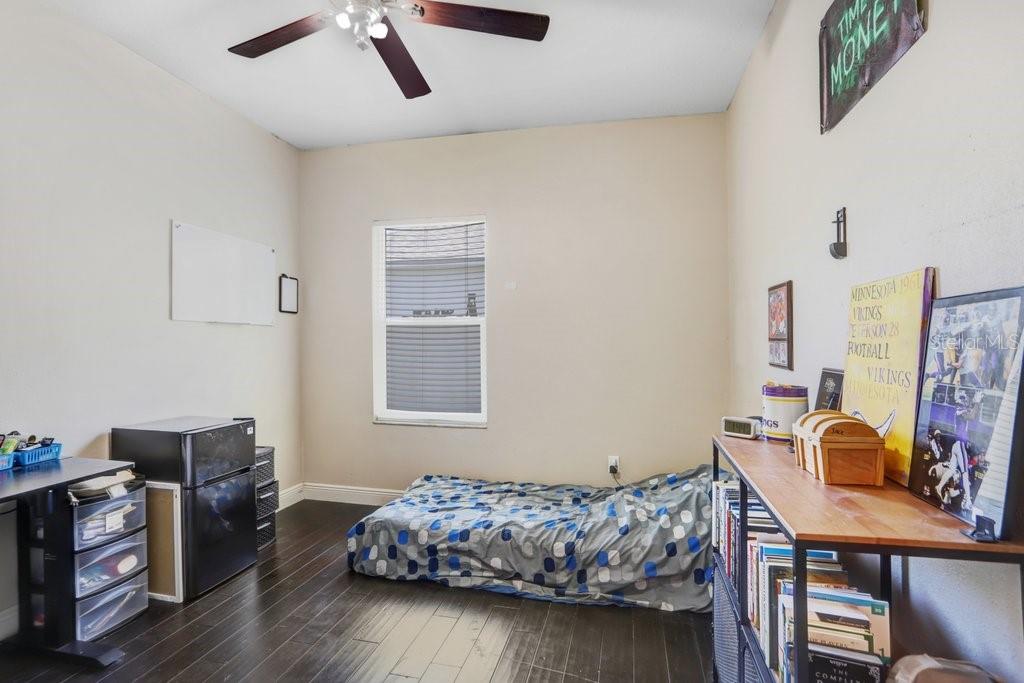 Image 22 of 41 For 6915 Monarch Park Drive