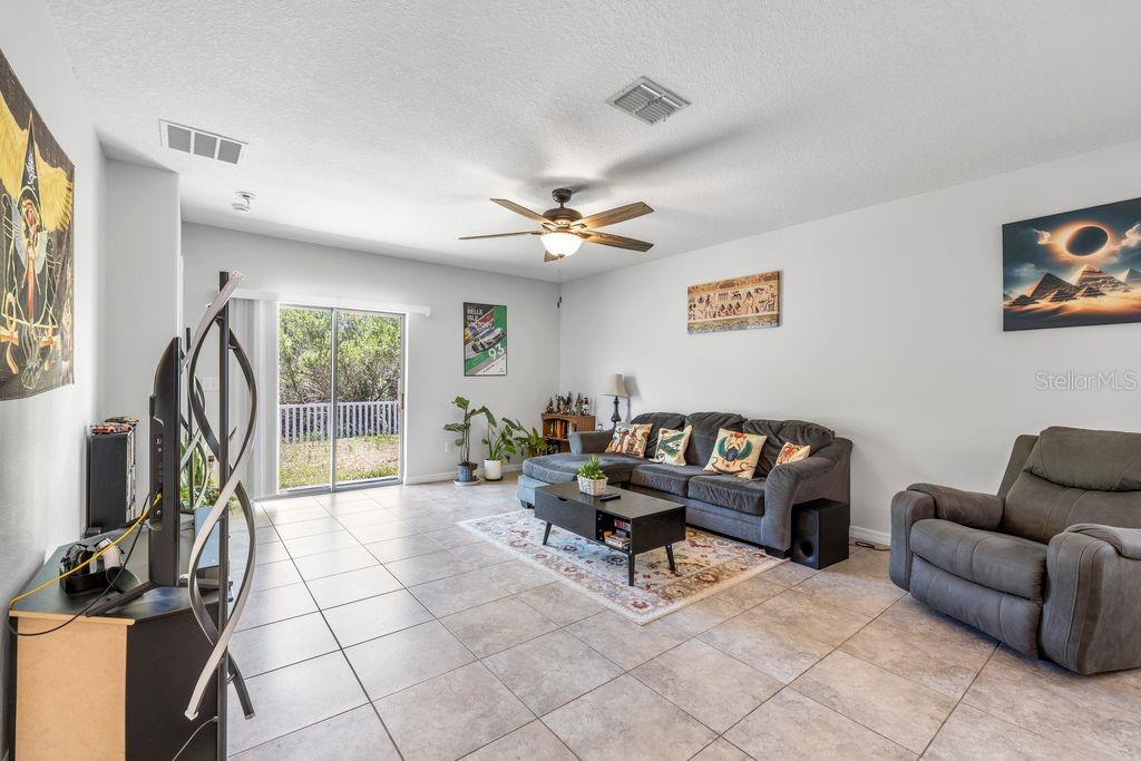 Image 16 of 44 For 3703 Globe Thistle Drive