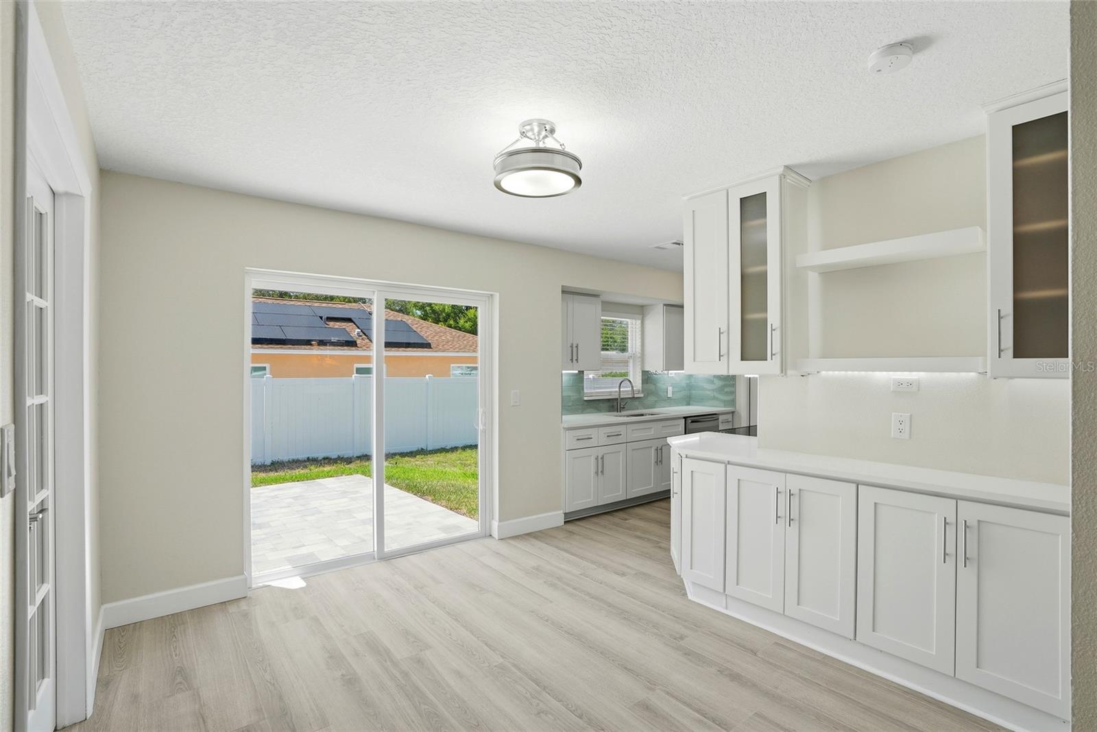 Image 8 of 39 For 1966 119th Street