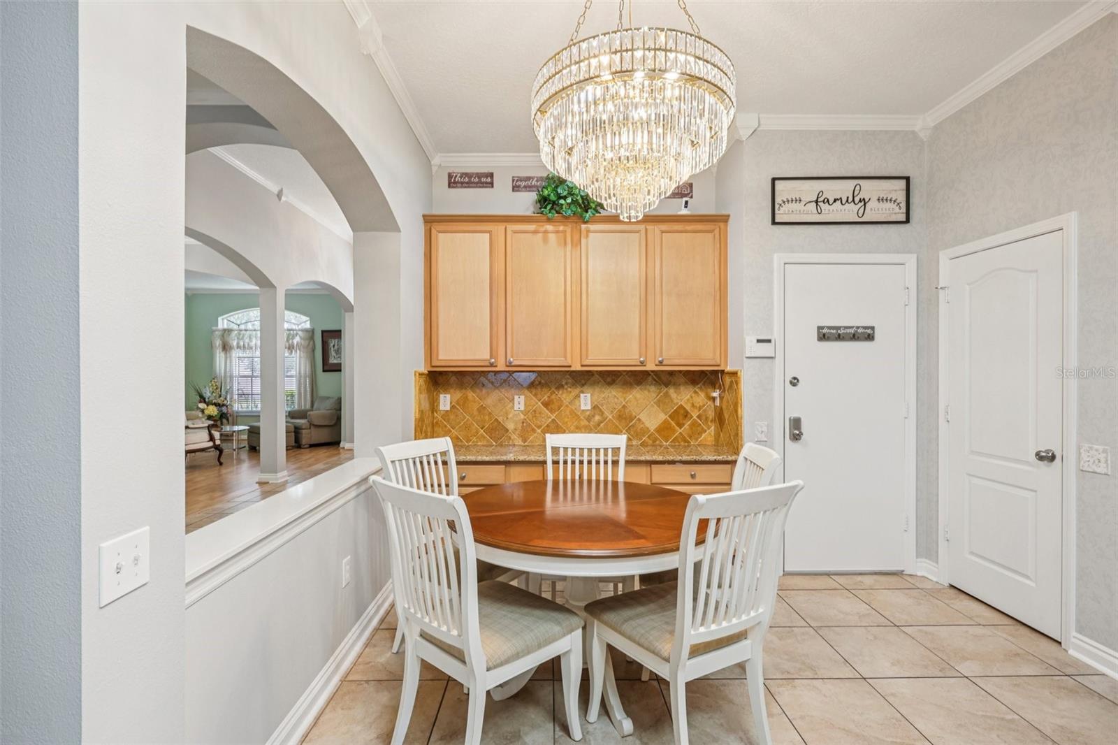 Image 13 of 56 For 1901 Heartland Circle