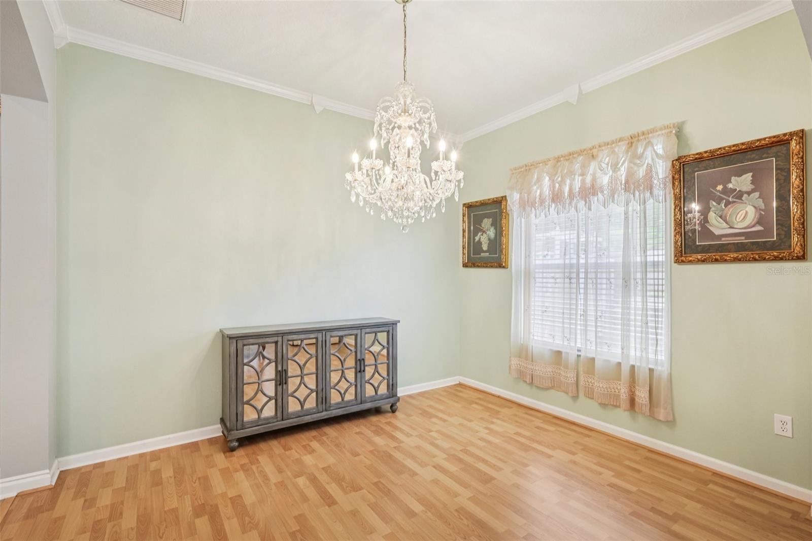 Image 17 of 56 For 1901 Heartland Circle