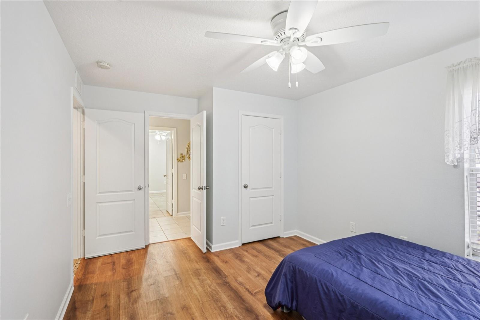 Image 25 of 56 For 1901 Heartland Circle