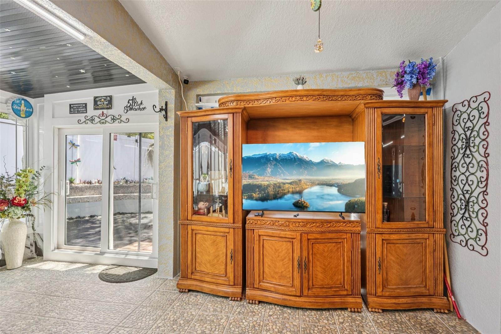 Image 41 of 56 For 1901 Heartland Circle