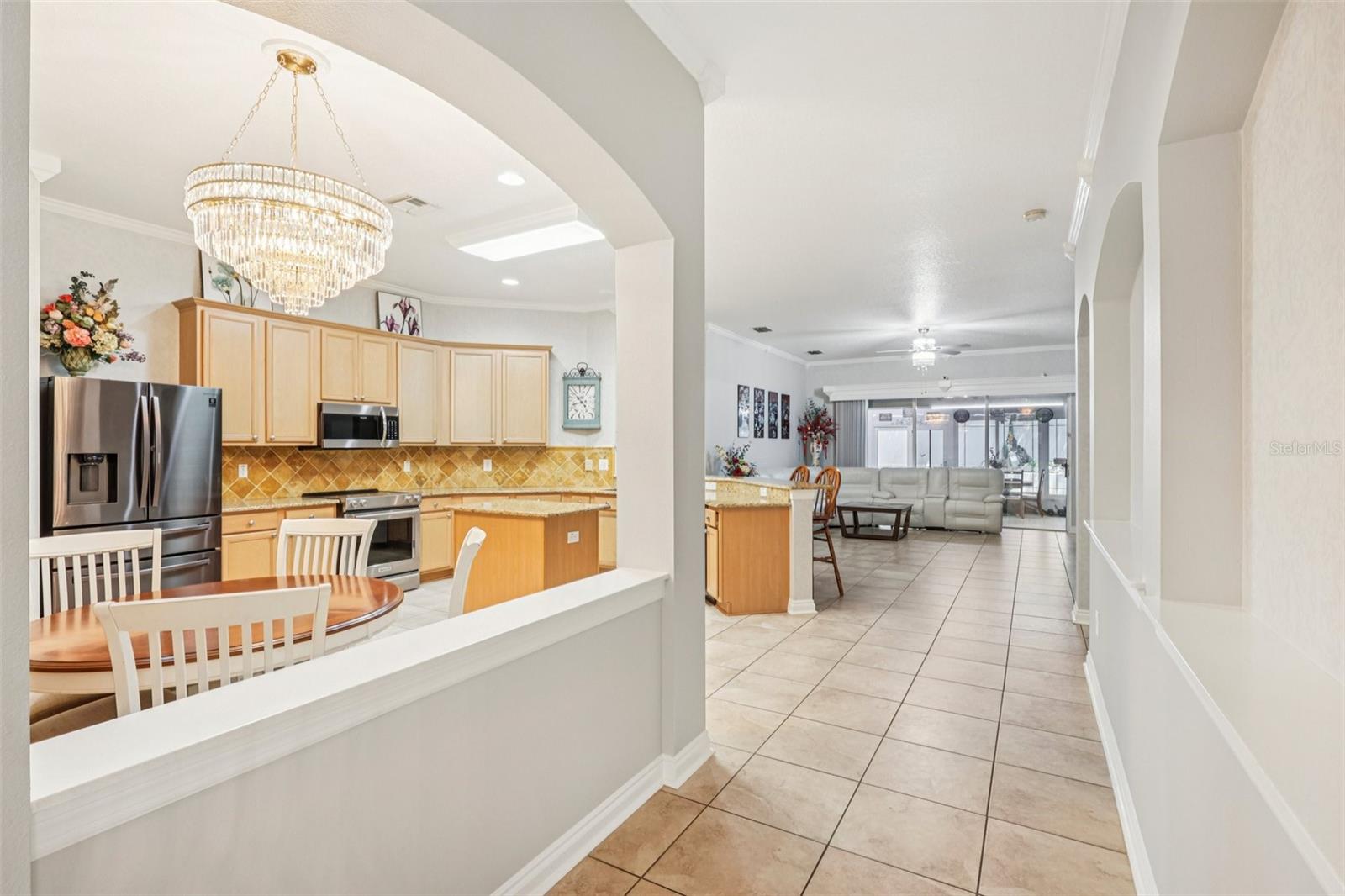 Image 5 of 56 For 1901 Heartland Circle